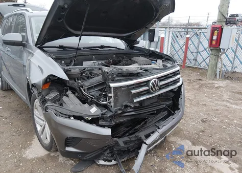 2021 Volkswagen Atlas 3.6L V6 Sel from USA, damaged, VIN 1V2BR2CAXMC513614